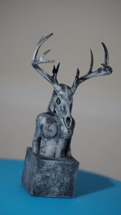 Wilderness Within – Deer Skull Muse | Sculpture