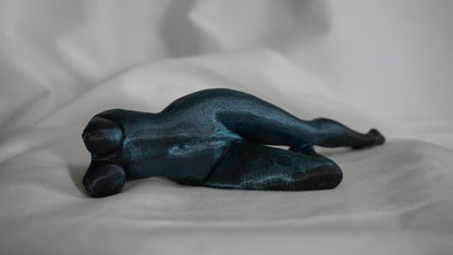 Androgynous, Dreaming - Sculpture and Tabletop Decoration Statue transgender