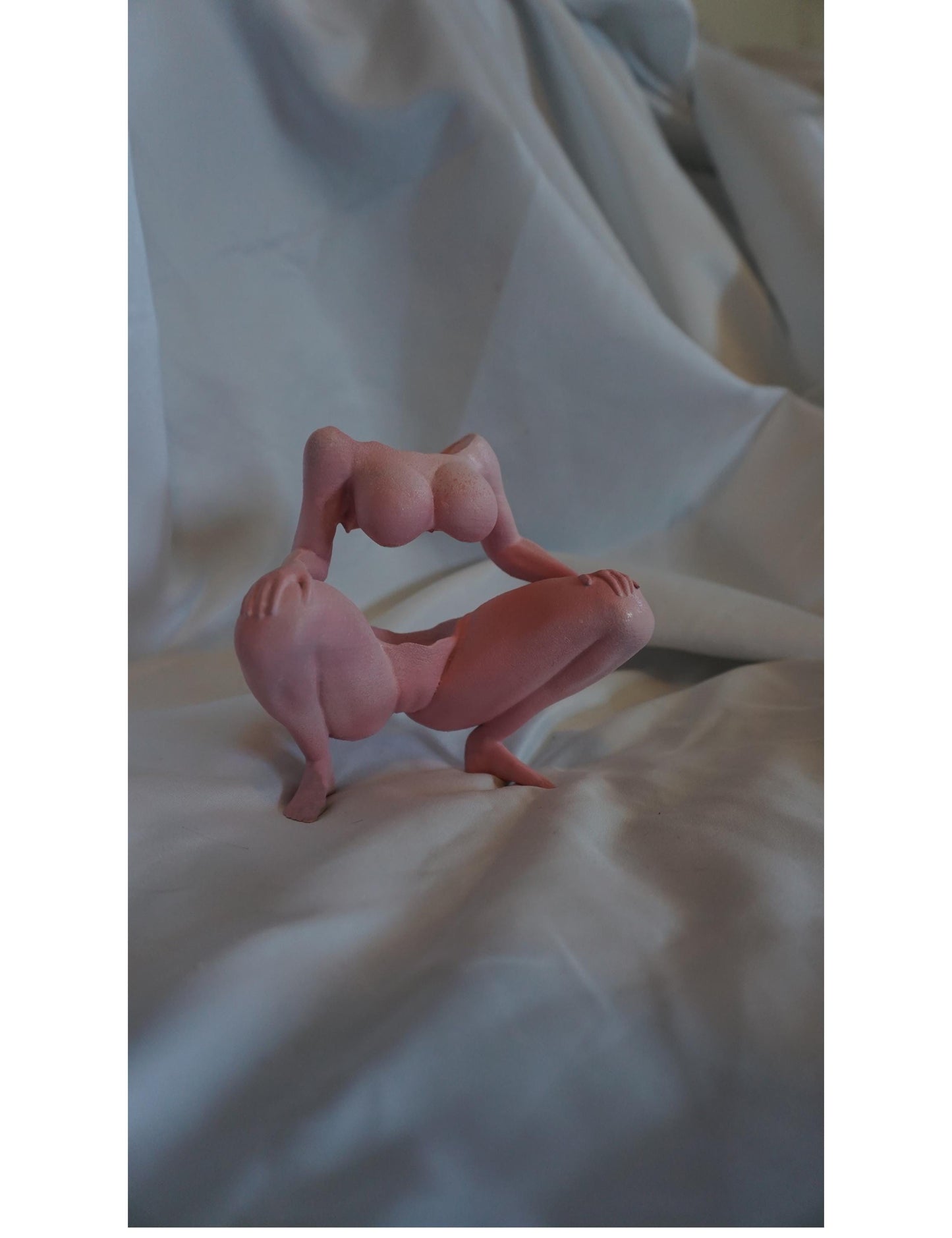 Emptied Vessel Statue - Sculpture and Tabletop Decoration Statue