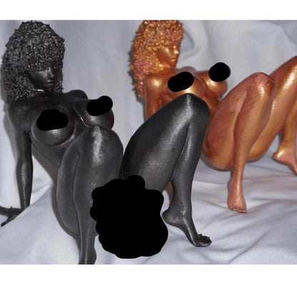 Androgynous, transgender, the 80s - Sculpture and Tabletop Decoration Statue