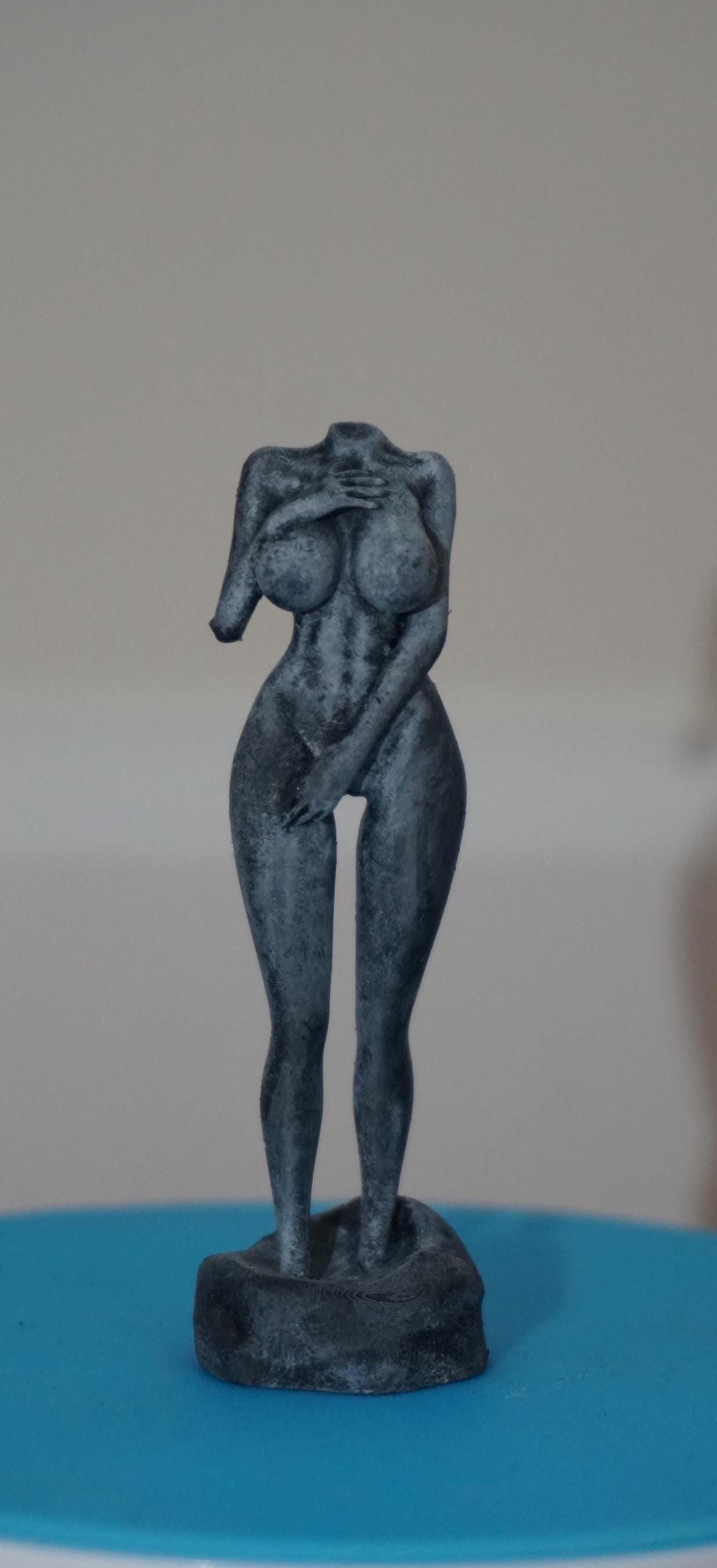 Of Grace – Slender Curves in Modesty Statue