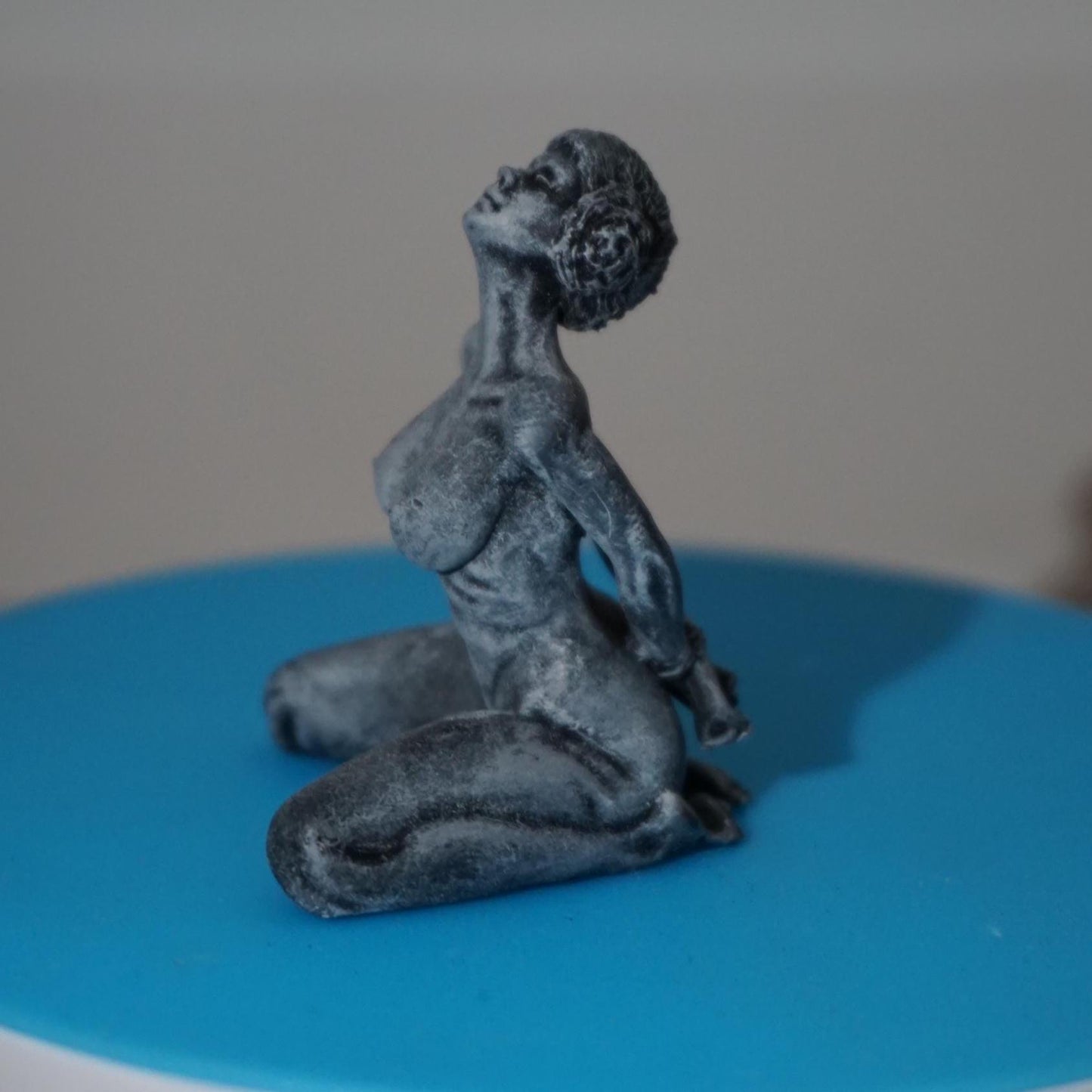 Galactic Captive – Tribute to the Rebel Spirit Statue