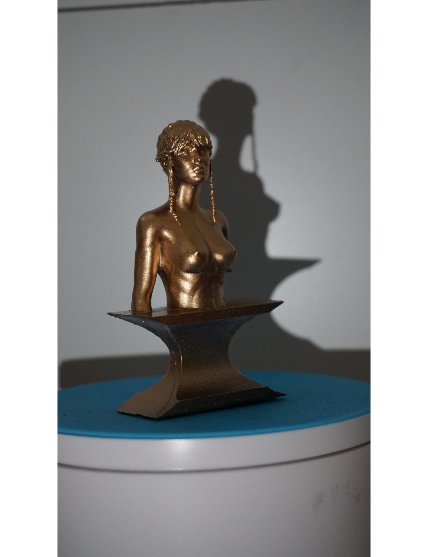 Nude Elven Sorceress Bust