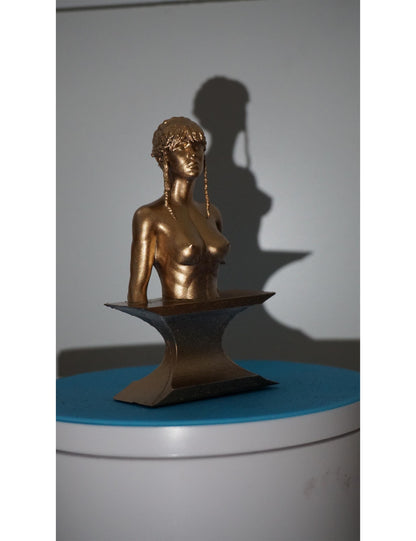 Nude Elven Sorceress Bust