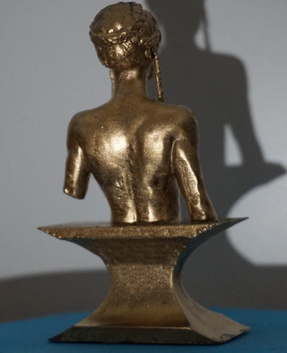 Nude Elven Sorceress Bust