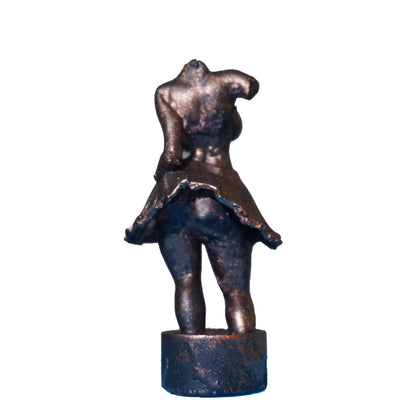 Breeze – Woman Statue