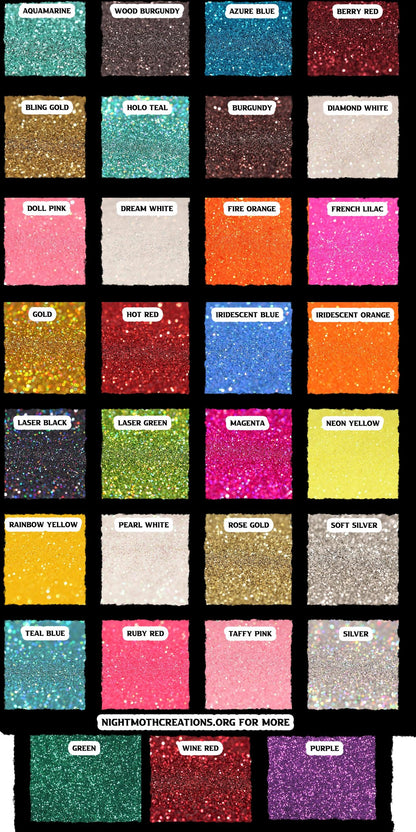 Glimmer – Glitter-Covered Woman Statue