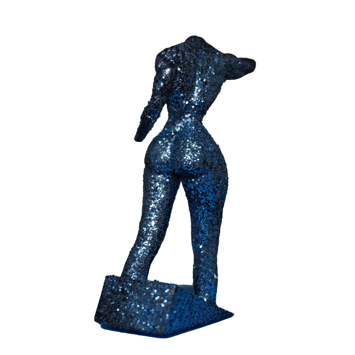 Glimmer – Glitter-Covered Woman Statue