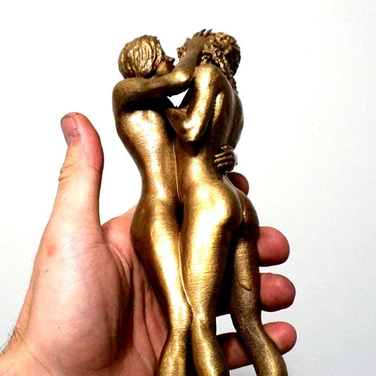 The Kiss , Gay Art Sculpture