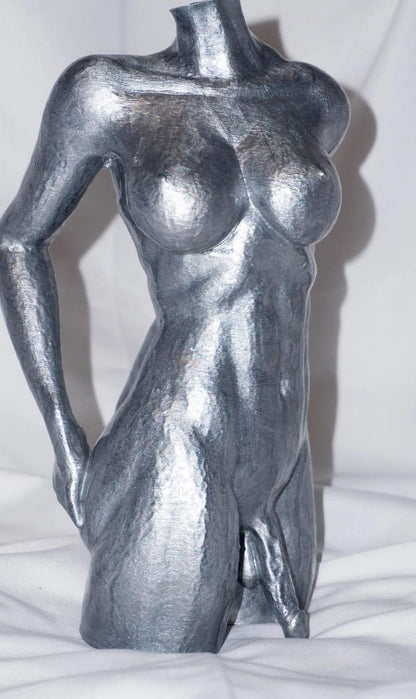 Transgender looking back - Statue