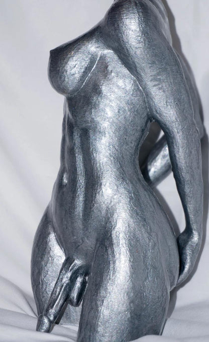 Transgender looking back - Statue