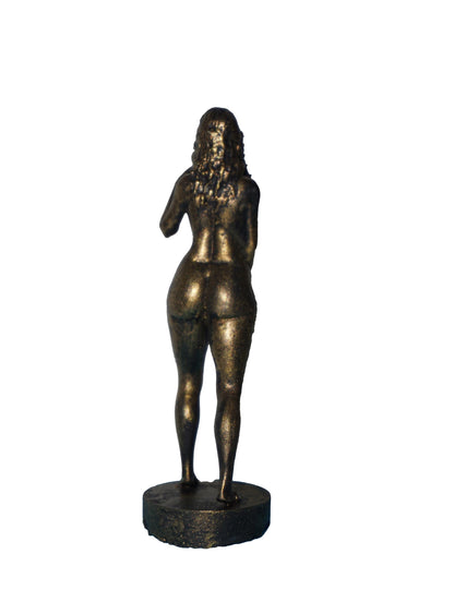 Transgender Self-Reflection - Selfie Statue